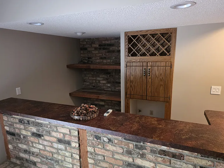 4110 Juneau Ln N — Photo 29