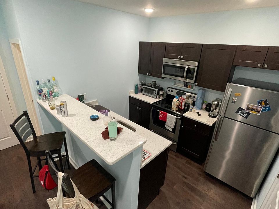1st image of 1409 N 15th St Unit 203