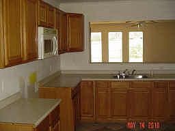 4th image of 201 Berkshire Ln