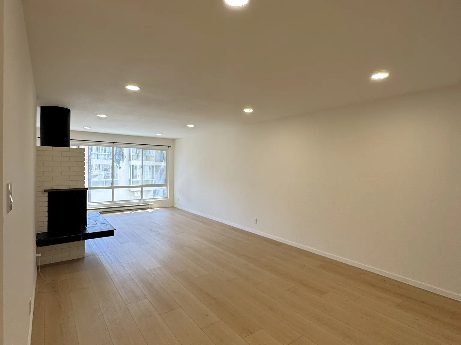 2 bed, $5,295 — Photo 2
