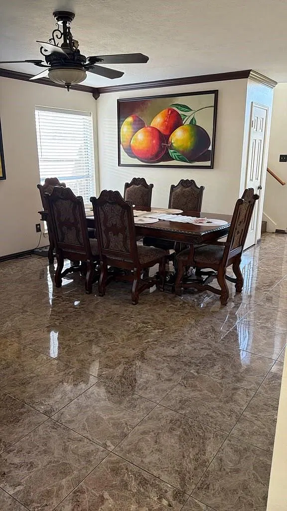 3 bed, 2.5 bath, 1793 sqft, $2,199 — Photo 4