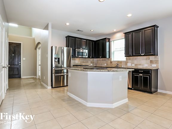 4th image of 3054 Tawakoni Canyon Ln