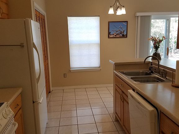 5th image of 7978 Williams Creek Ct