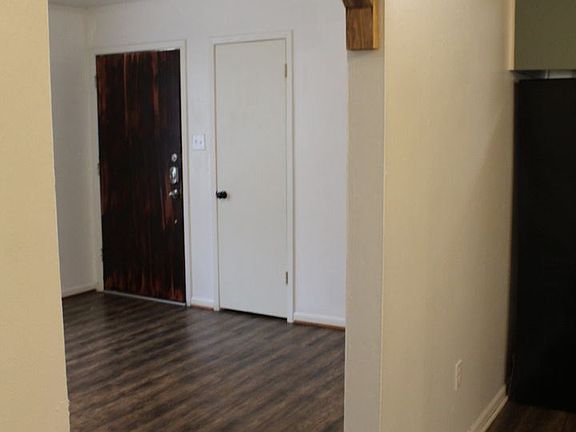 4th image of 507 S 9th St
