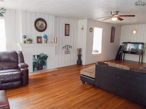 4th image of 1720 McGregor Ave
