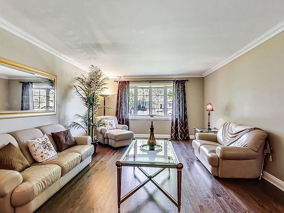 4th image of 3835 Medford Cir