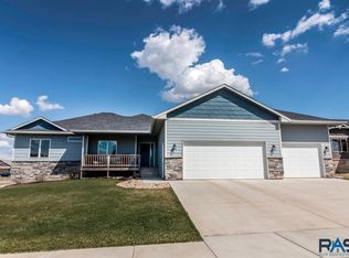 5400 S Solono Ave, Sioux Falls, SD 57108
