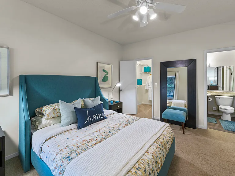 Cambridge Park Apartments — Photo 88