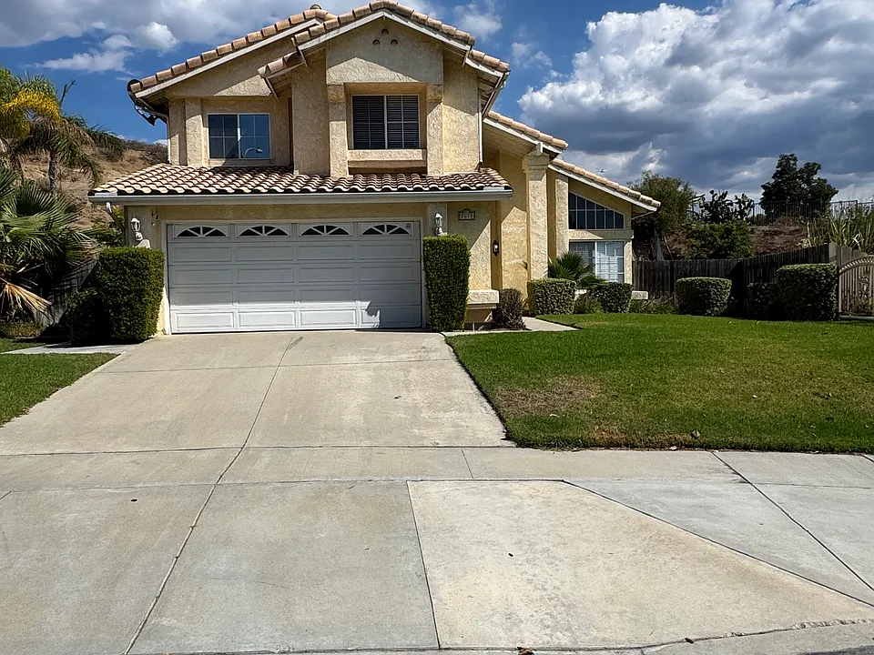 2618 La Ventana Dr