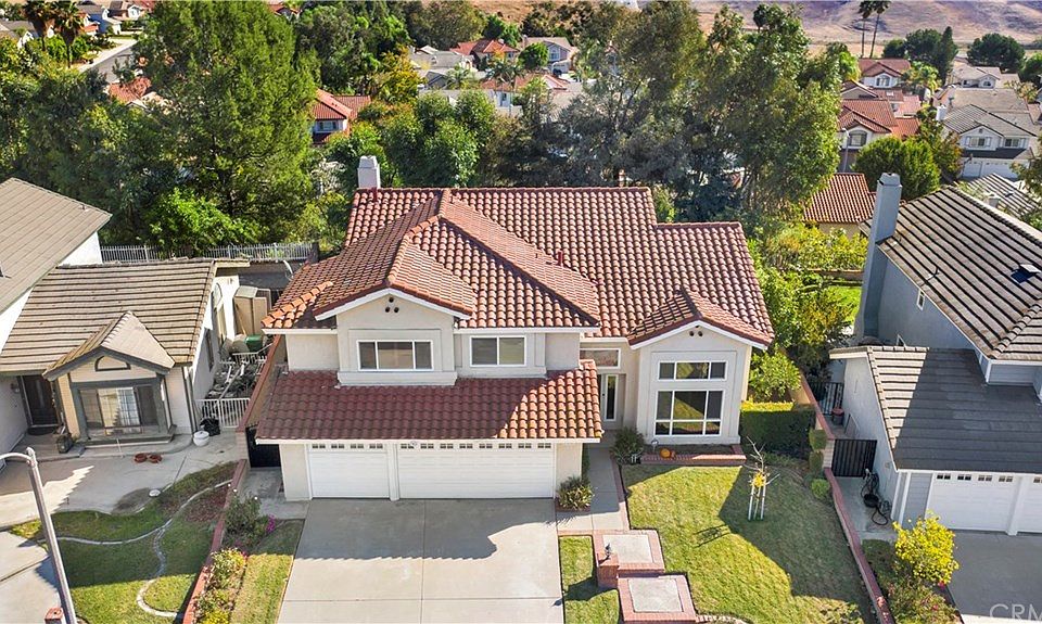 1st image of 1176 Pebblewood Dr