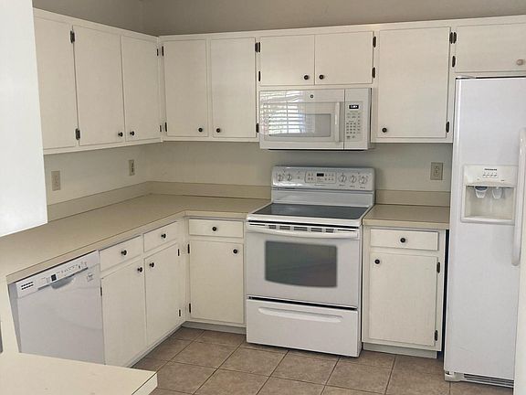 Kitchen - View from Foyer