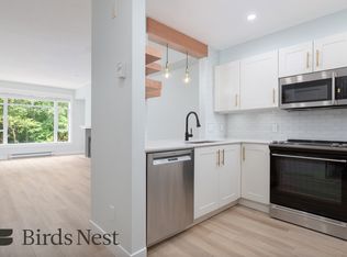 3600 Windcrest Dr #3-327, Burrard Inlet 3, BC