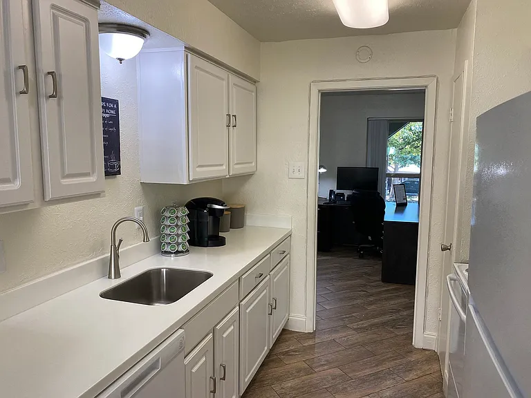 Woodbridge — Photo 12