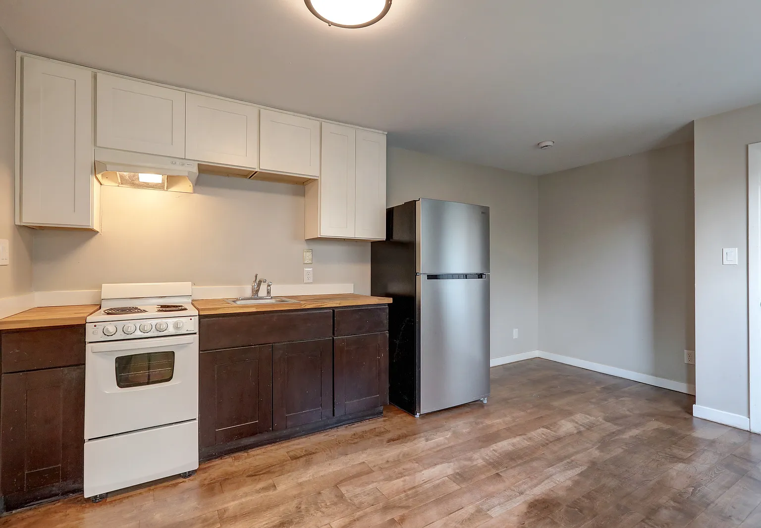 1 bed, 700 sqft, $1,650 — Photo 2