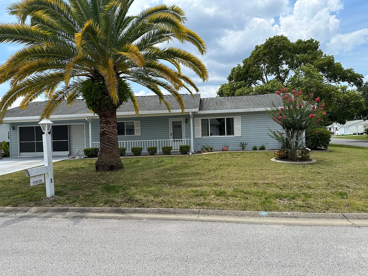 Front View - 17808 SE 107th Ter