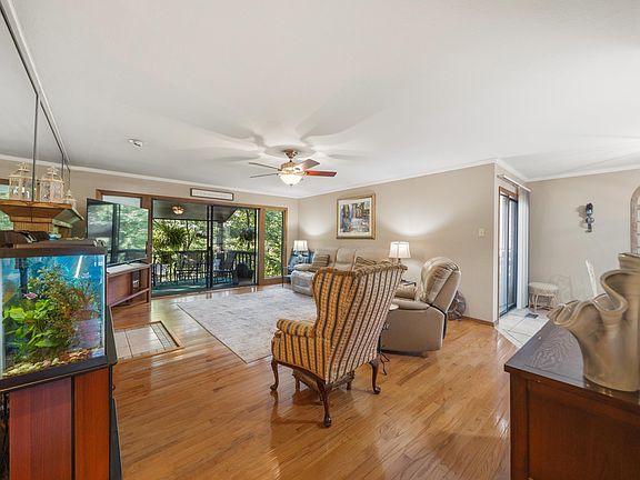 4th image of 2311 Lakeshore Dr Unit N3
