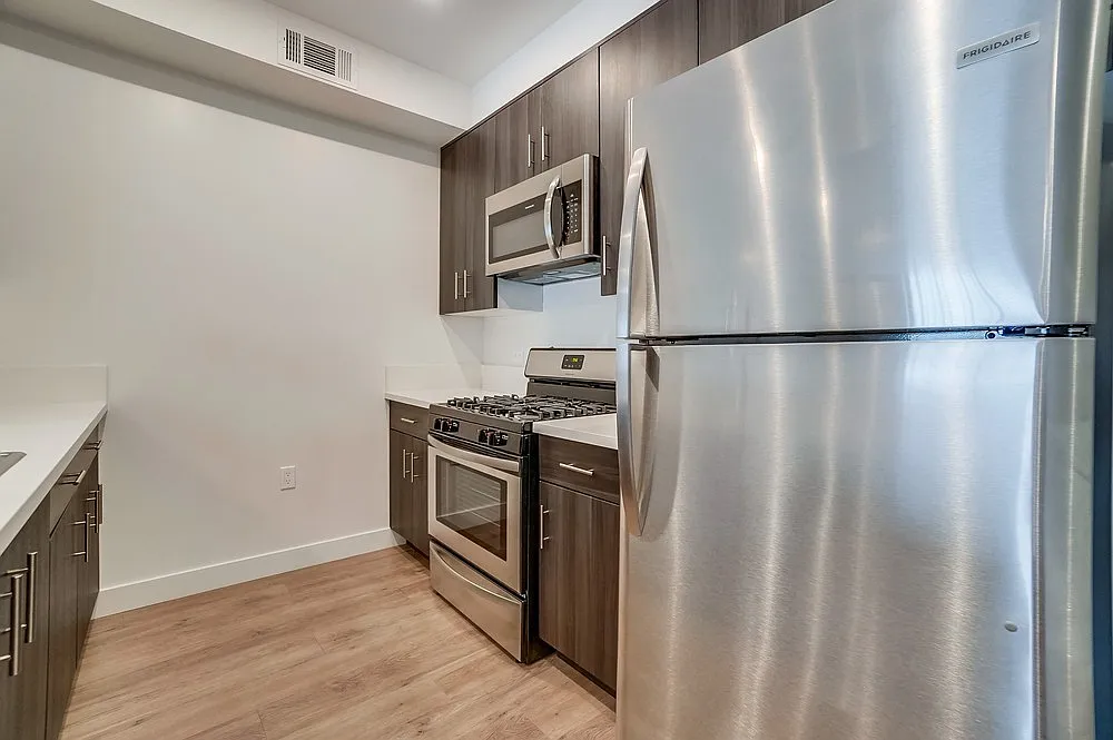 Sherman Villas at Lake Balboa, LLC — Photo 2