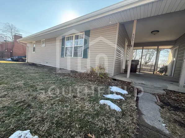 5881 Elm St, Milford, OH 45150