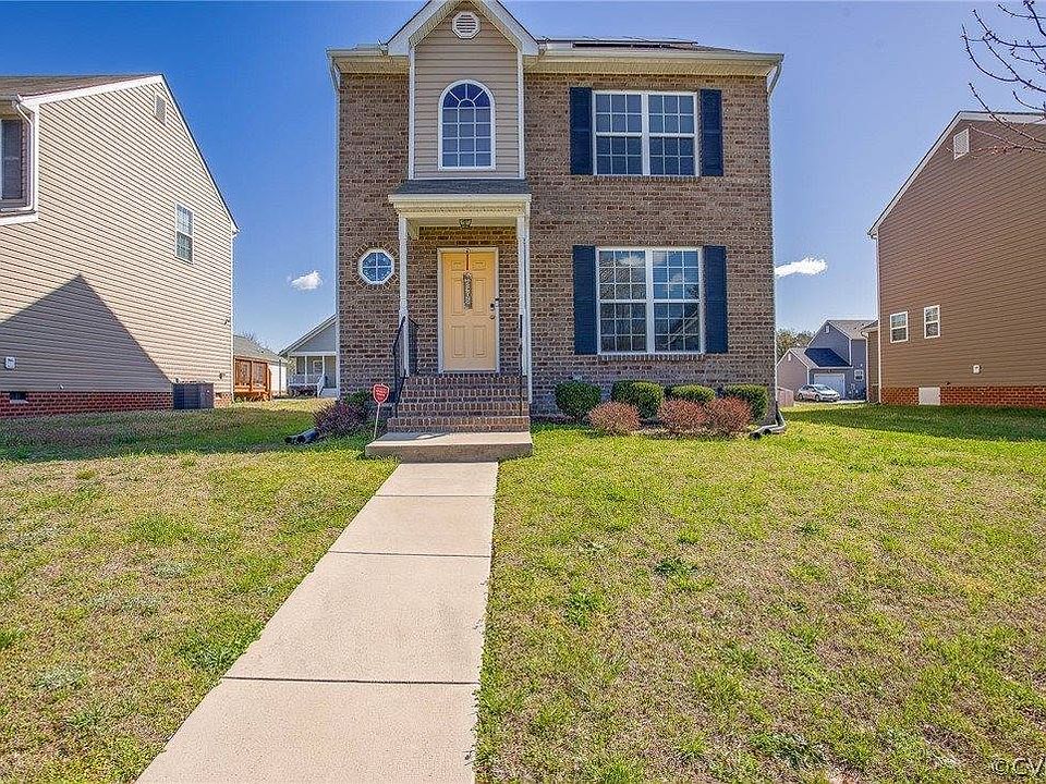 1st image of 3109 Divine Dr