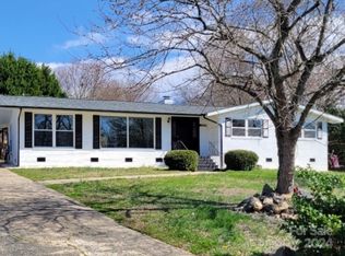 12330 Charing Grove Ln, Charlotte, NC 28273