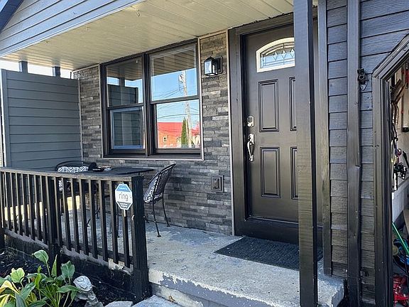 4th image of 941 Moyer Ave