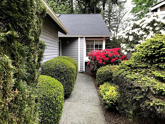 2nd image of 12644 104th Ave NE