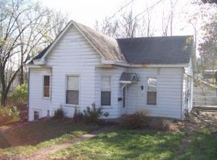 101 Harriet St, Aurora, IN 47001