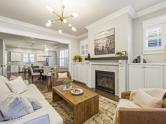 4th image of 6425 Paintbrush Ln