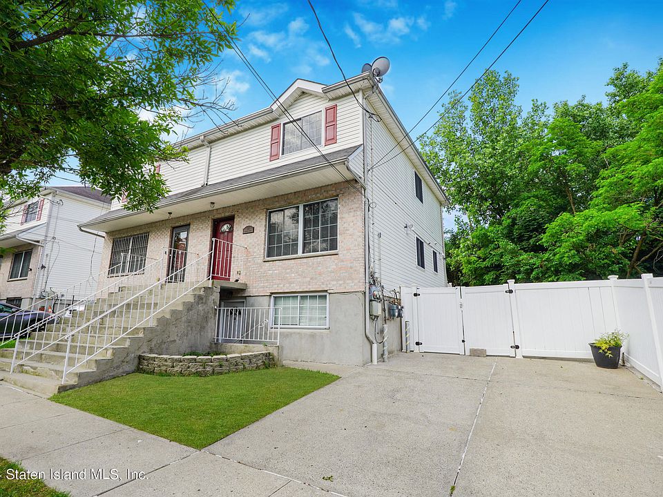 1st image of 38 Imperial Ct