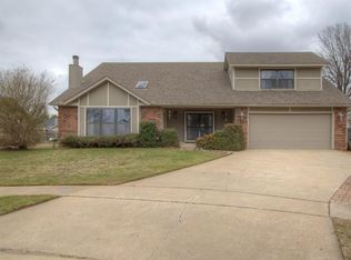 11005 E 97th Pl N, Owasso, OK 74055