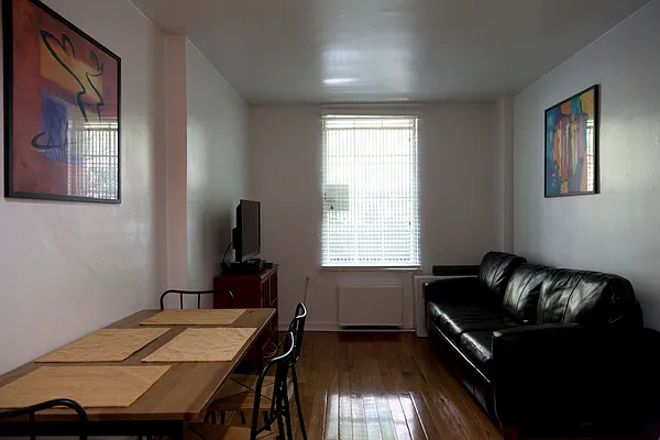 Rented by Bond New York | media 8