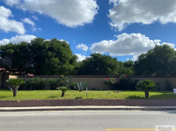 5362 Rustic Manor Dr, Brownsville, TX 78526