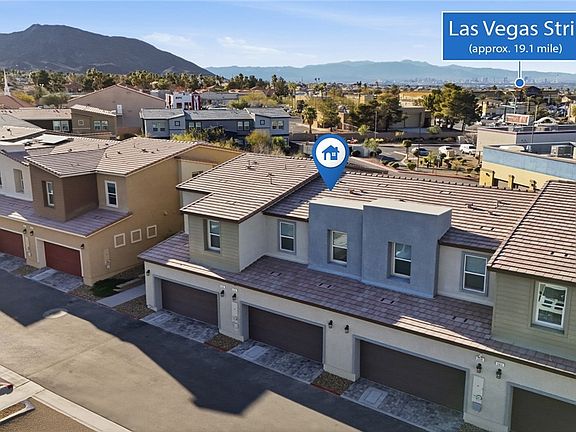 2nd image of 554 Foothill Cove Ln