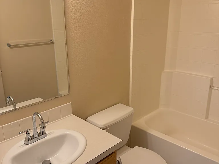 1209 Gold Creek Dr — Photo 10