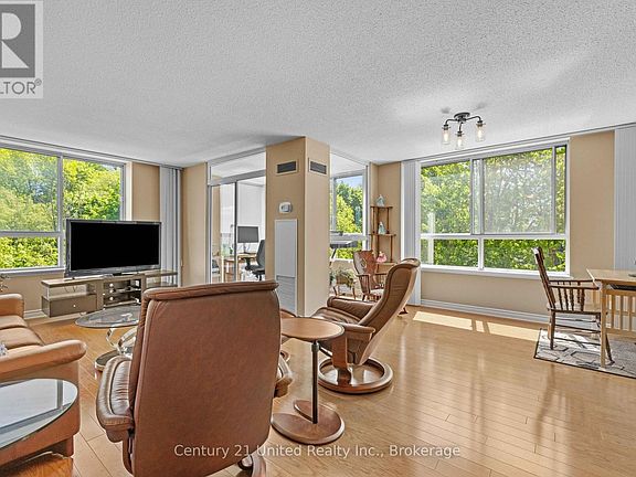 4th image of 1485 Lakeshore Rd E #505