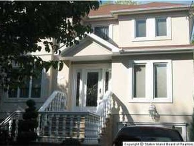 267 Hillside Ter, Staten Island, NY, 10308