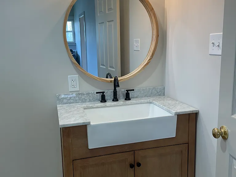 106 W Caracas Ave — Photo 14