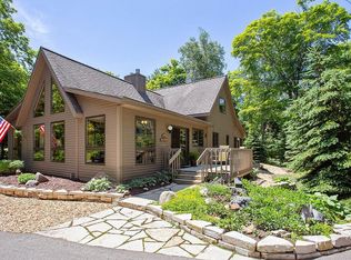 5565 Schauer Rd, Sturgeon Bay, WI 54235