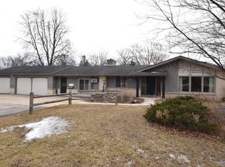 8205 W Freistadt Rd, Mequon, WI 53097