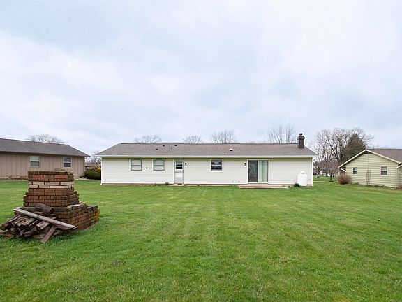 4th image of 504 Wedgewood Pl