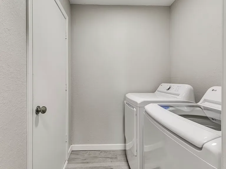 6724 S 78th Ave E #A — Photo 21