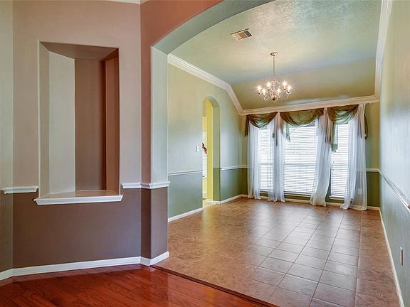 5th image of 2971 Autumn Brook Ln