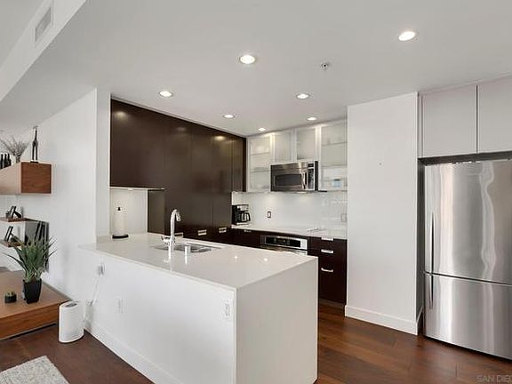 2nd image of 575 6th Ave Unit 502