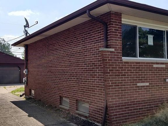 3rd image of 5735 Somerdale Ave