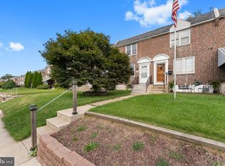 105 N Bishop Ave, Clifton Heights, PA 19018
