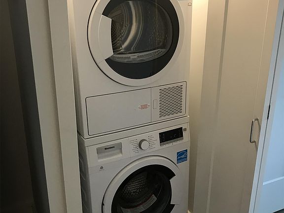 in unit washer and dryer