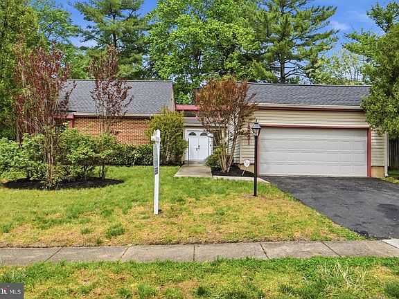 2nd image of 15591 Peach Walker Dr