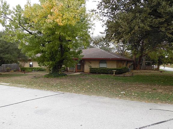 2nd image of 109 Nowlin Dr
