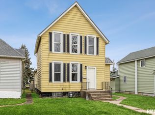 537 2nd Ave S, Clinton, IA 52732