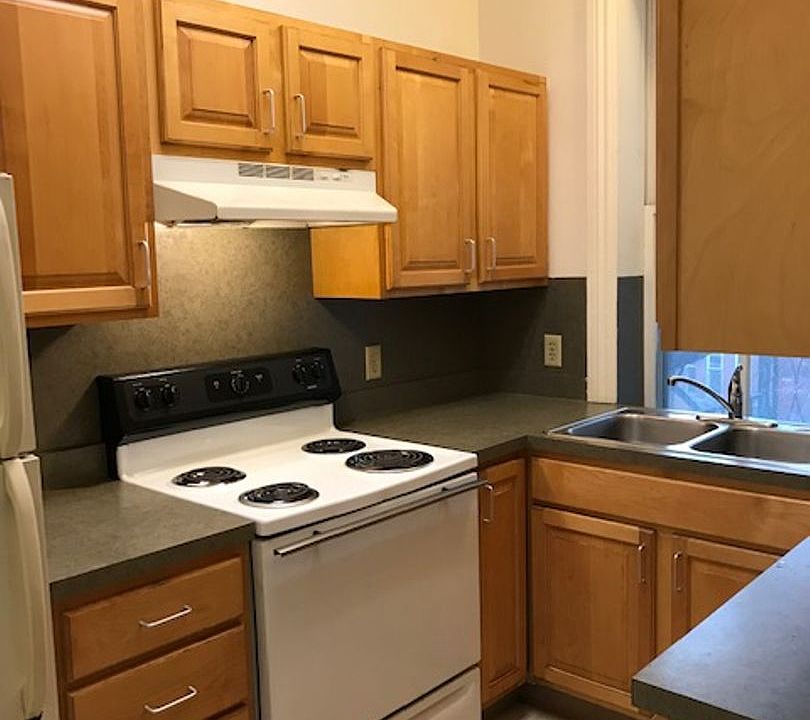 1st image of 1330 Derry St APT 101